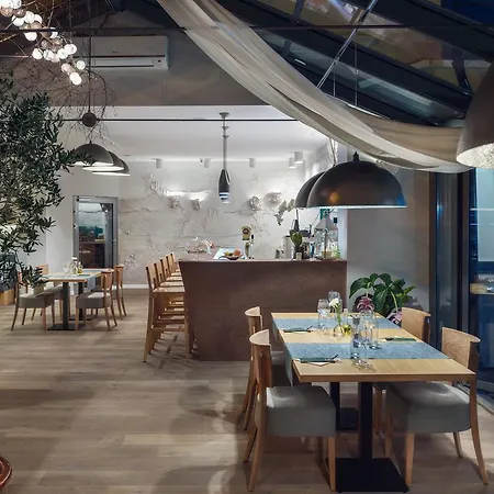 Guest house Zagorze 4*