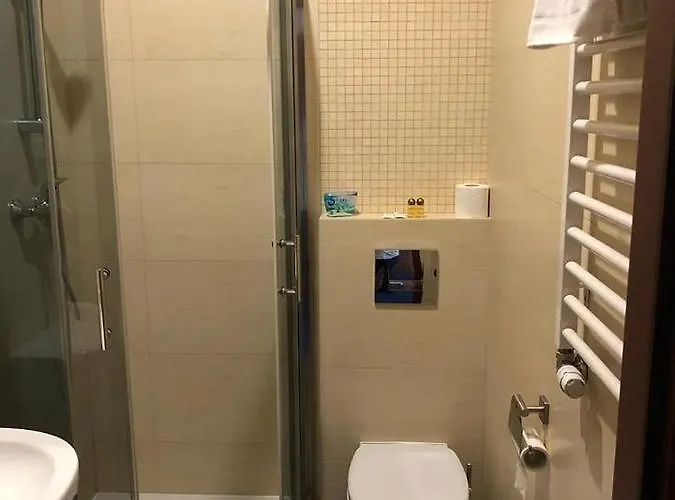 招待所 Zagorze 4*