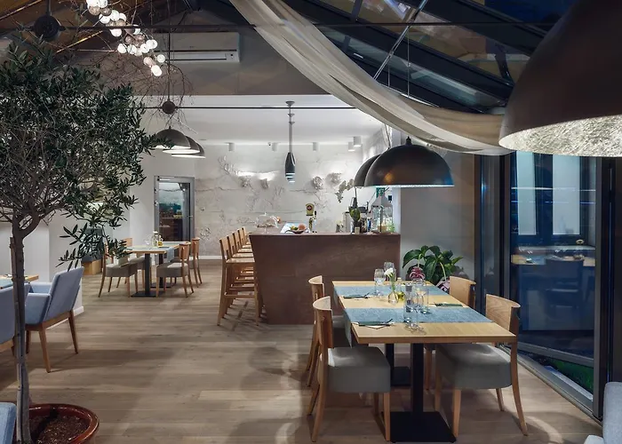 招待所 Zagorze 4*