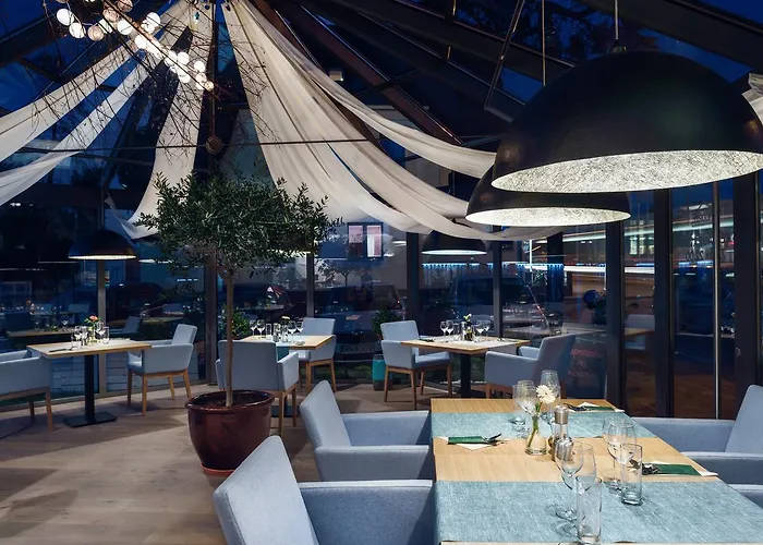 招待所 Zagorze 露米雅